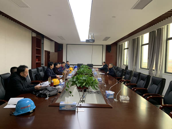 公司領導到江西匯盈電解項目指導工作 公司領導到江西匯盈電解項目指導工作